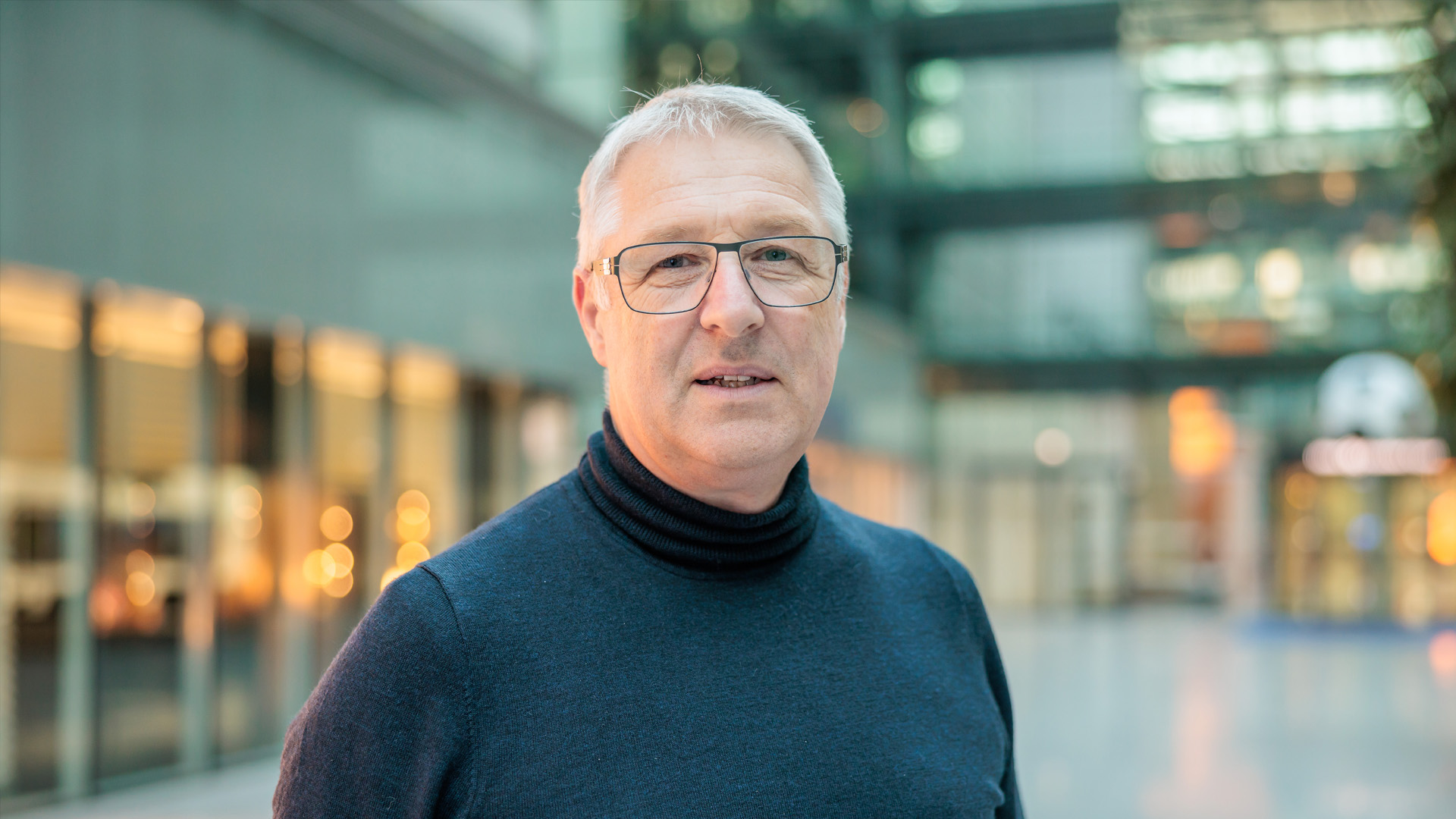 Claus Lintz, Partner Aerospace at Porsche Consulting, supported the founding of FraAlliance and contributed insights from other industries.