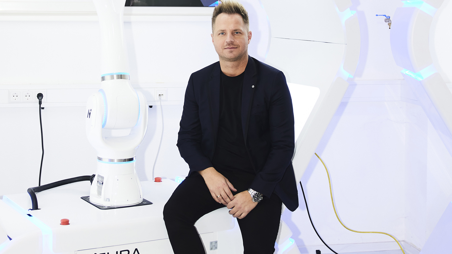 His vision: David Reger wants to compete with the large robotics manufacturers from the U.S. and China. He says, “The economic potential of cognitive robotics is greater than that of the smartphone.”